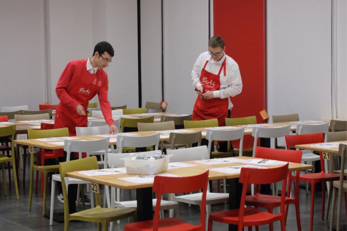 Interni Pizzaut Monza