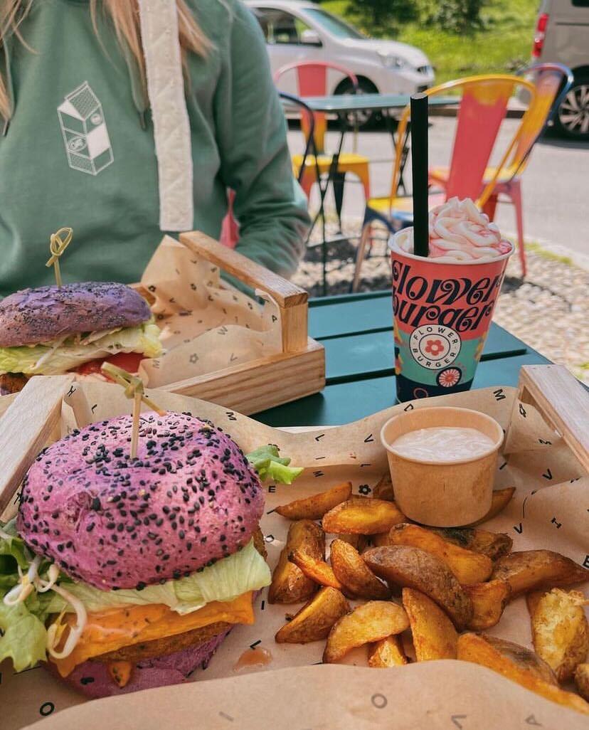 FLOWER BURGER